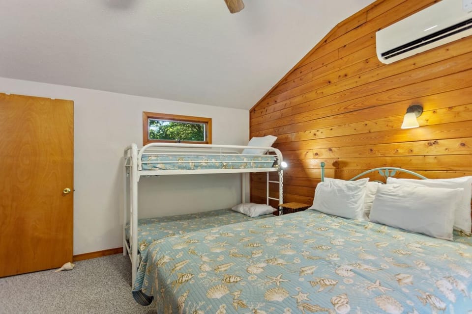 3065 - Hideaway House in Southern Shores