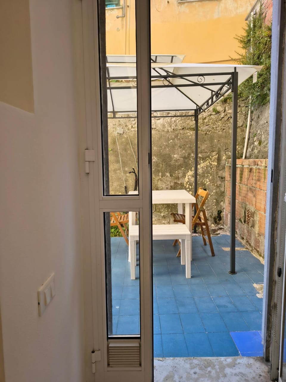 The Little Terrace Flat Apartment in La Spezia