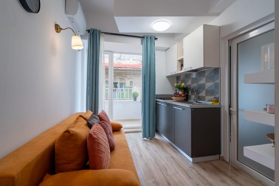 Tonitza Old Town - Double Studio Apartment in Bucharest