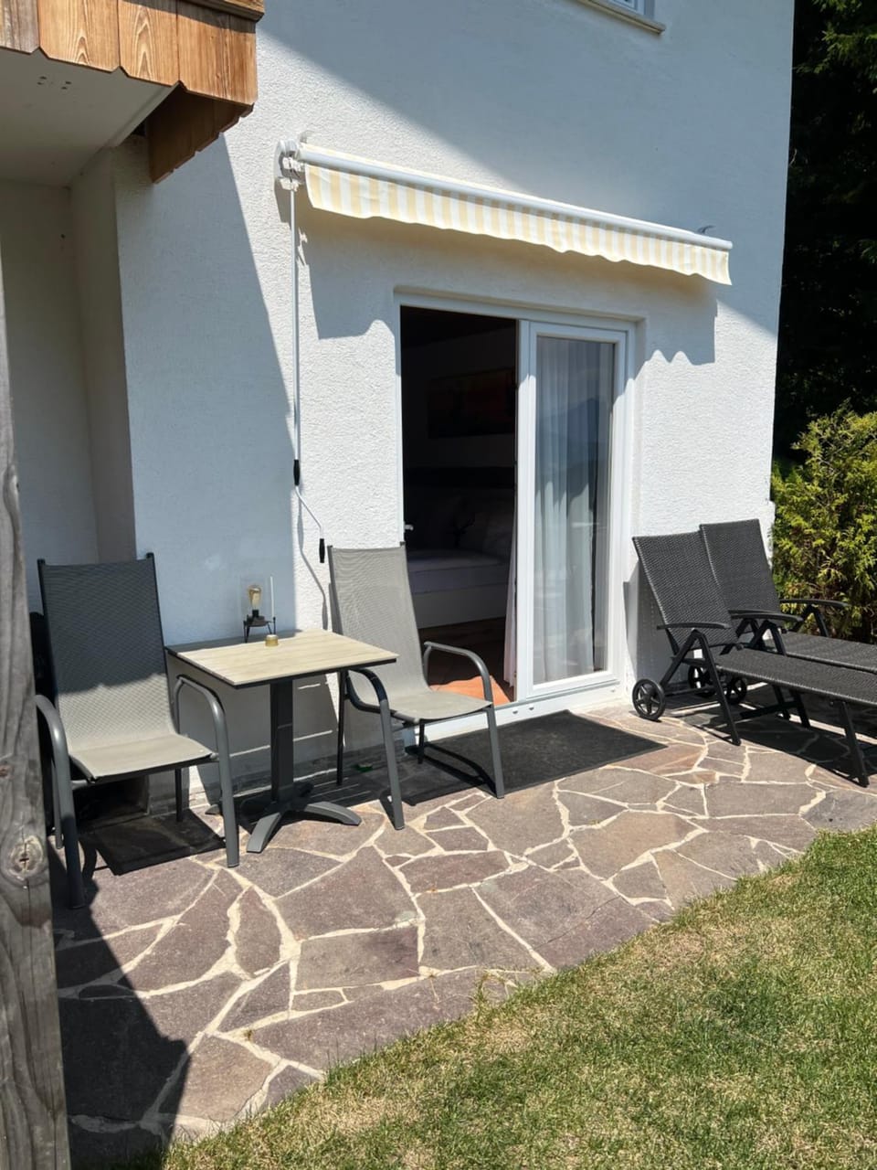 Seating area