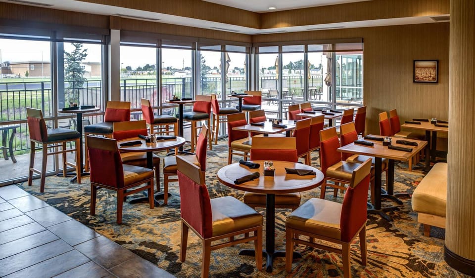 Restaurant/places to eat