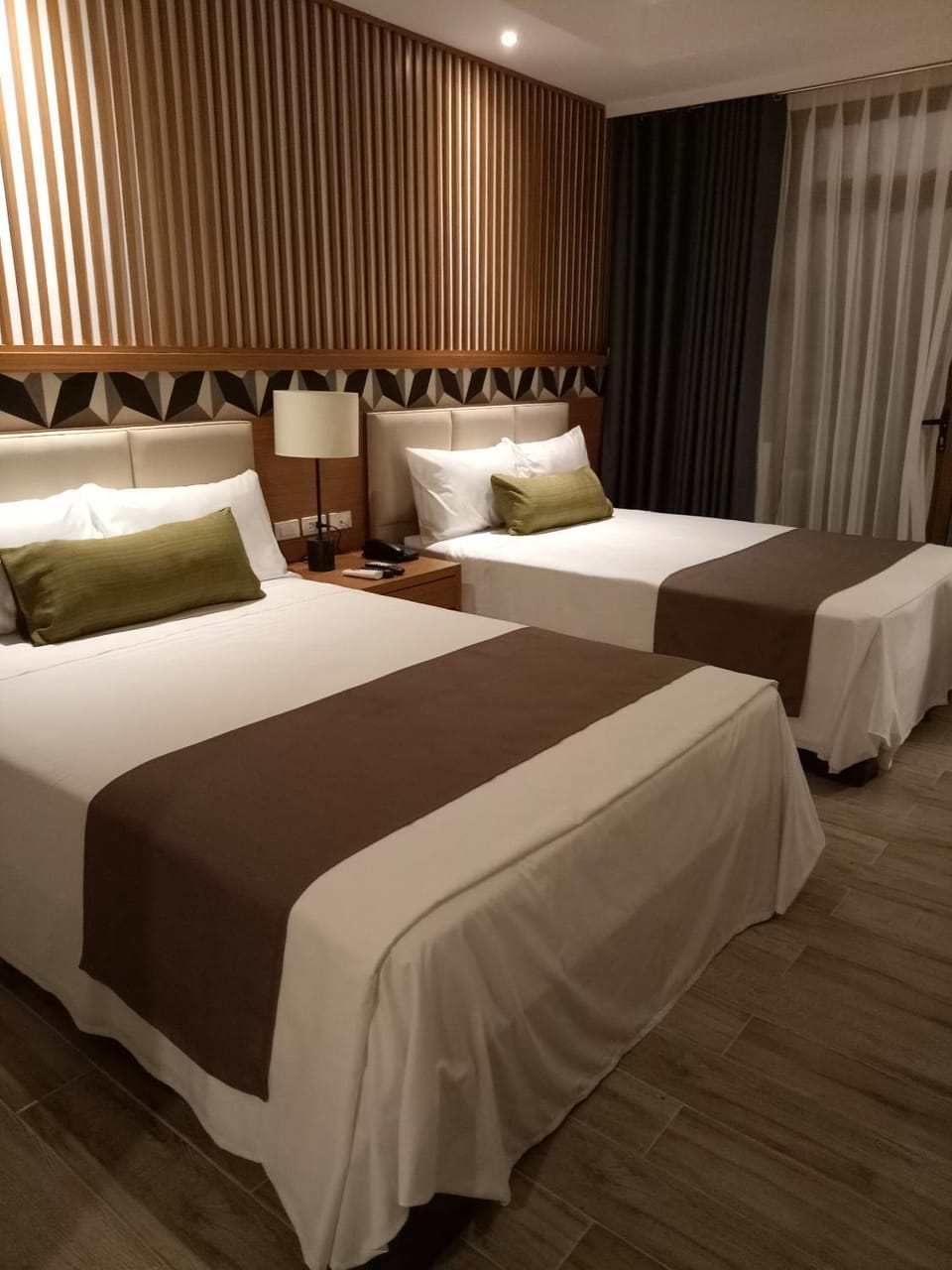 Crown Hotel at Harbour Springs Palawan Managed by Enderun Hotels Hotel in Puerto Princesa