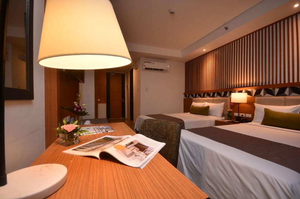 Crown Hotel at Harbour Springs Palawan Managed by Enderun Hotels Hotel in Puerto Princesa