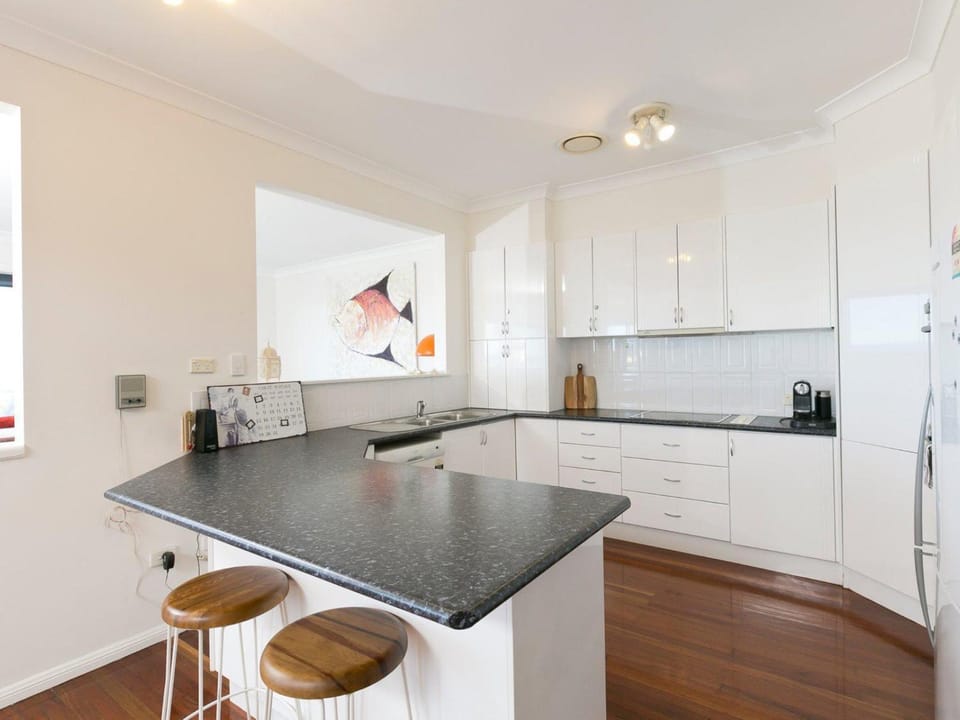 15 Seaview Street House in Forster