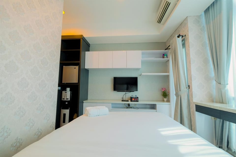 Best Price Studio Apartment at Capitol Park Residence By Travelio Apartment in Jakarta