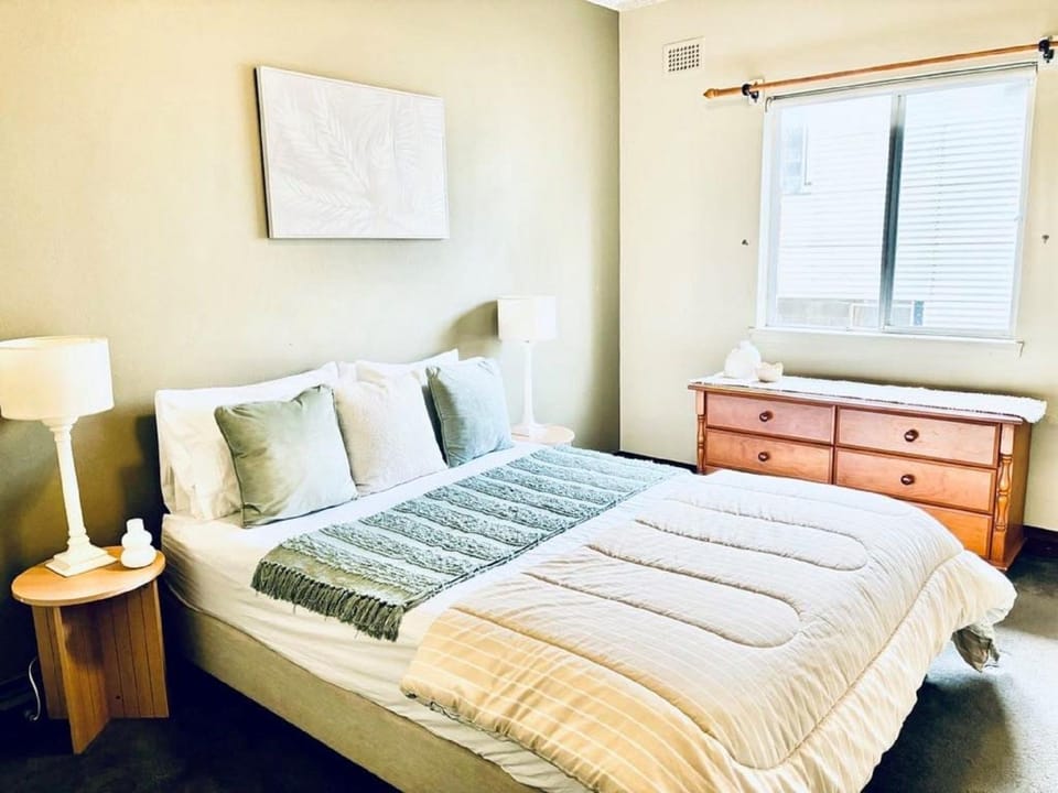 Debra Court 6 Apartment in Forster