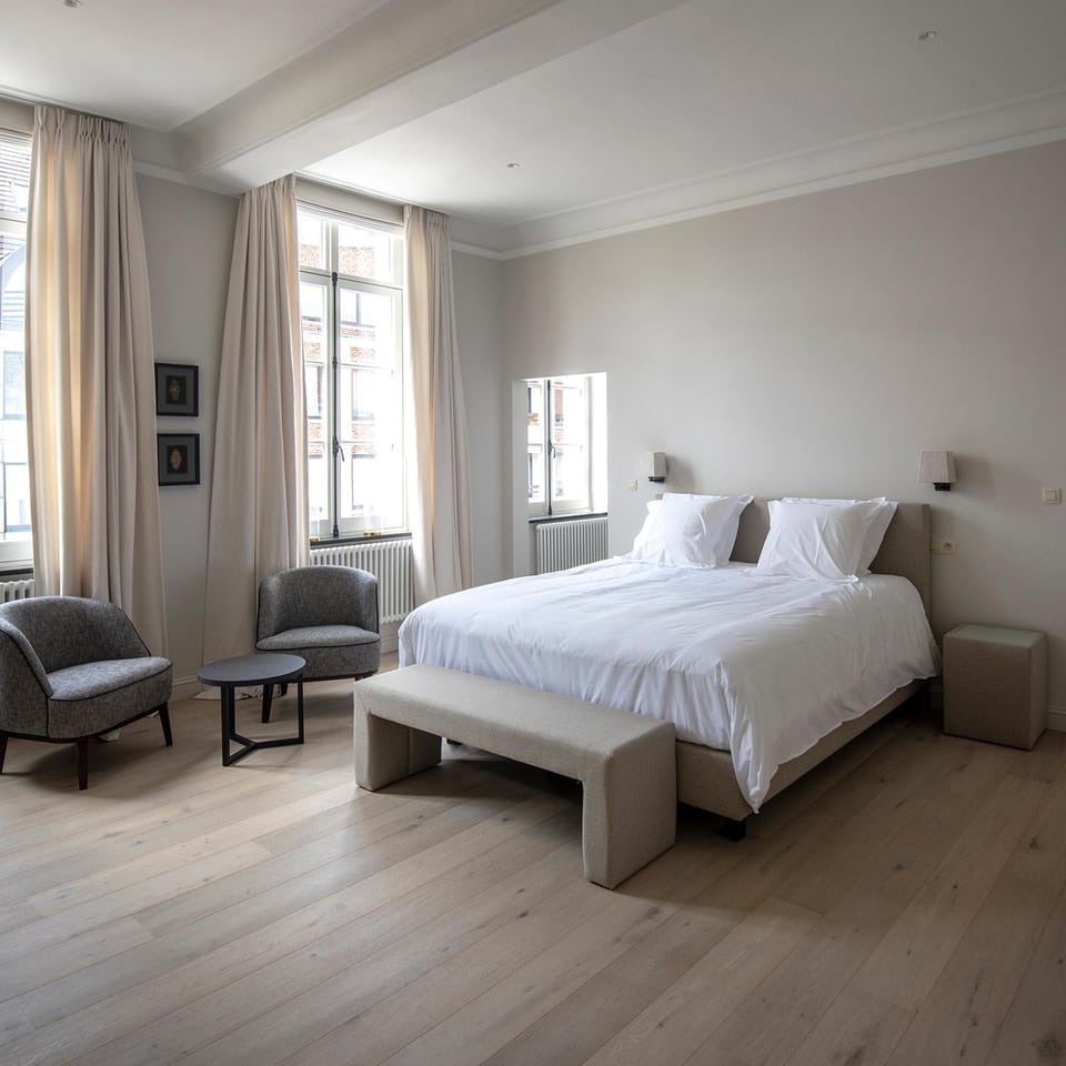 Bed & Breakfast Jezuietenplein 21 Bed and Breakfast in Flanders