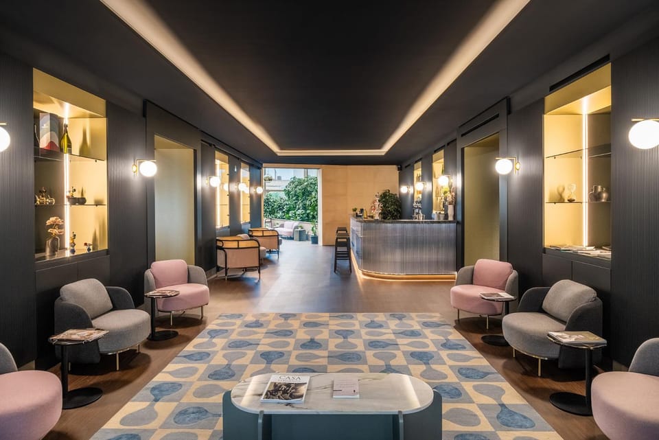 Lounge or bar, Seating area