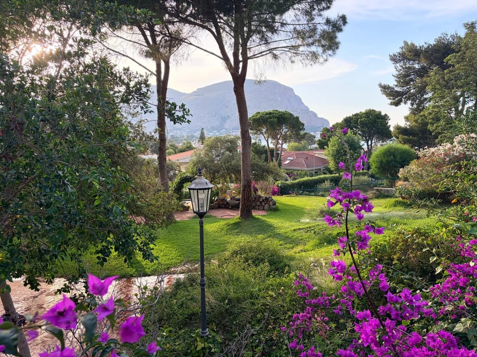 Park House Bed and Breakfast in Palermo