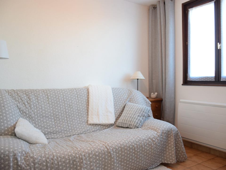 Appartement cozy avec terrasse, Wi-Fi et parking à Évian-les-Bains - FR-1-498-15 Apartment in Évian-les-Bains