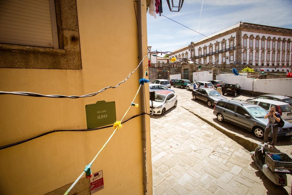 Neighbourhood, Balcony/Terrace, City view, Street view