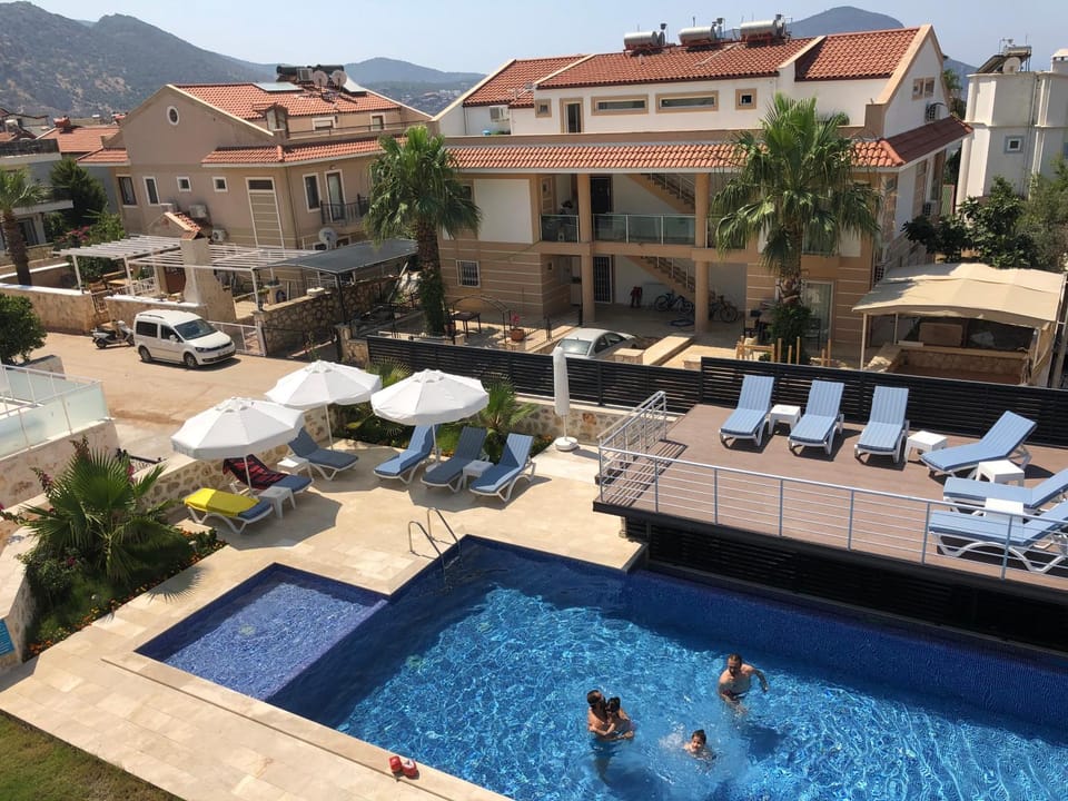 Stone House Aparts 1 plus 1 mit Poolterrasse No 3 in Kalkan Apartment in Kalkan Belediyesi
