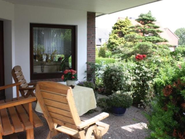 Garden, Balcony/Terrace
