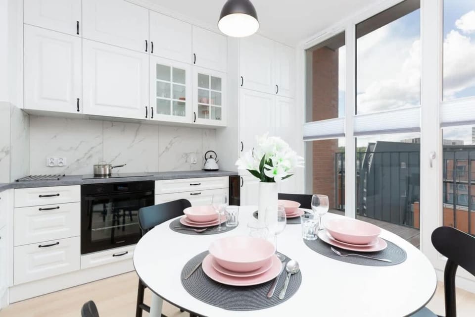 Balcony/Terrace, Kitchen or kitchenette, stove