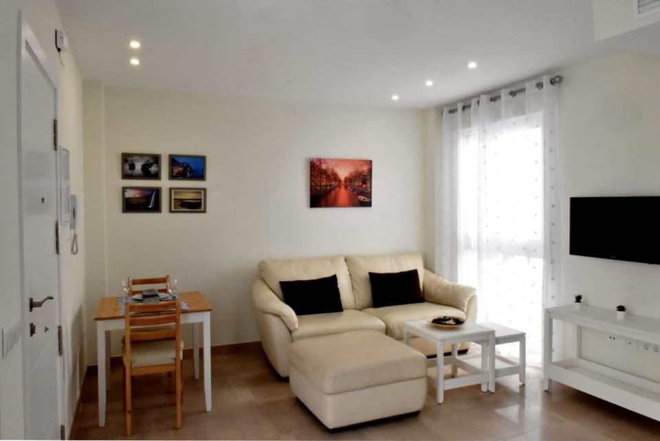 Living room, Lounge or bar