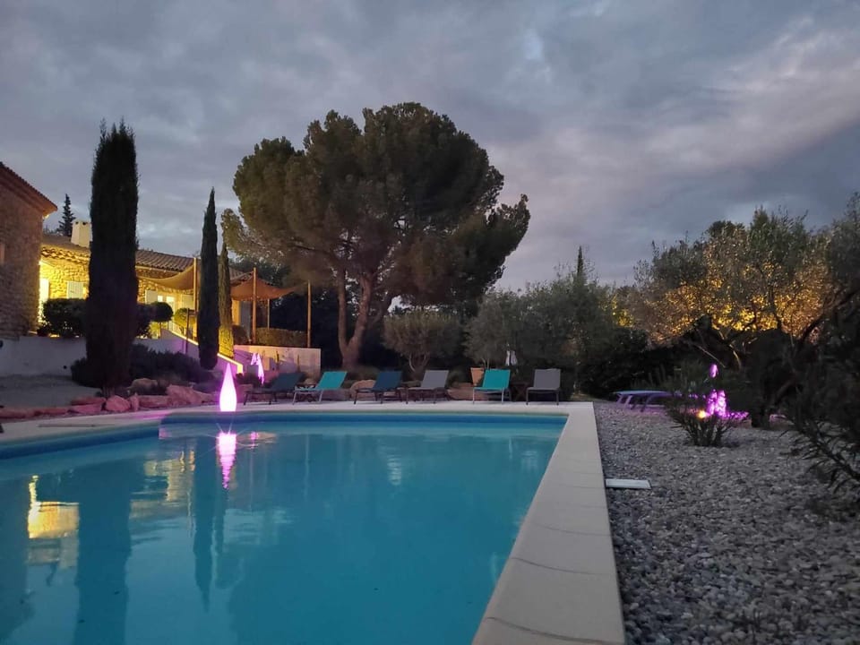 Natural landscape, Garden, Garden view, Pool view, Swimming pool, sunbed