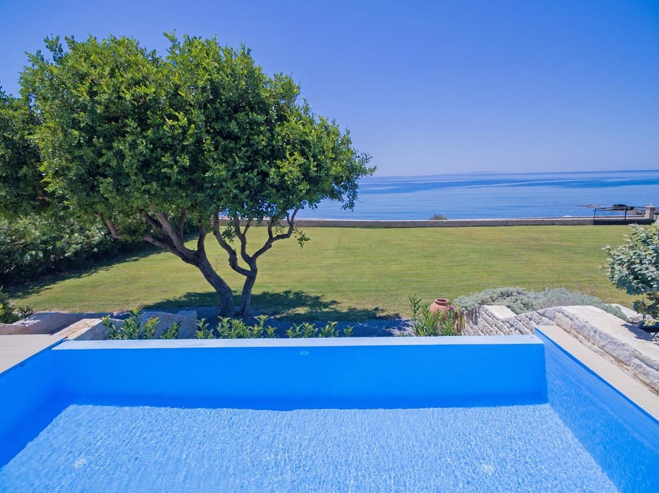 Pool view, Sea view, Swimming pool