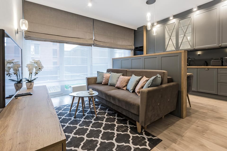 Kitchen or kitchenette, Living room