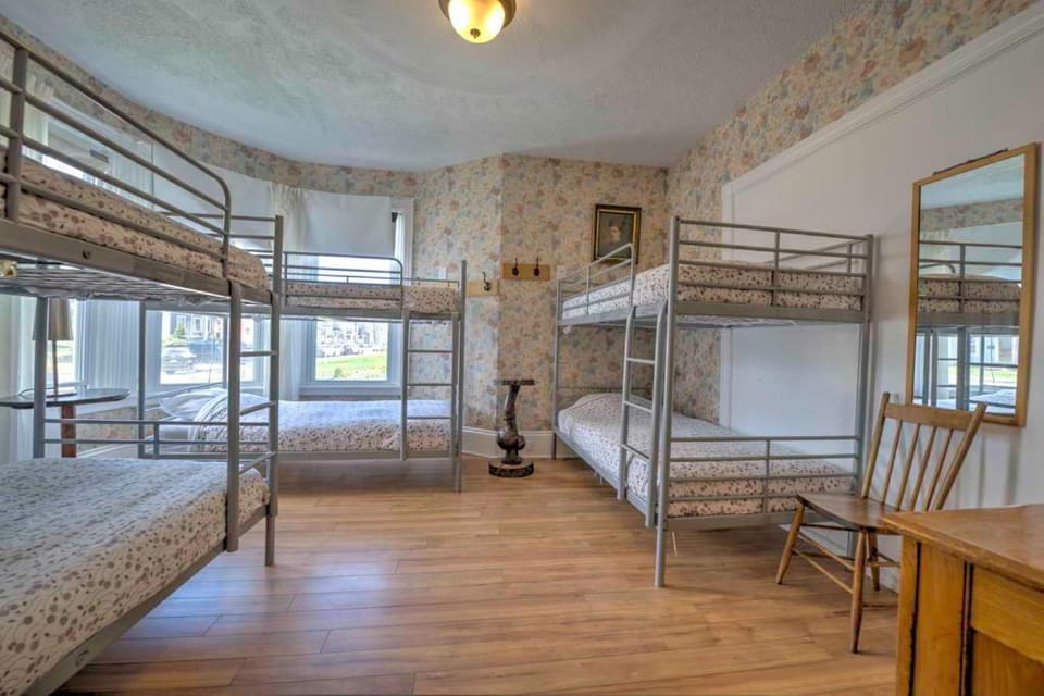 HI Charlottetown Backpacker's Inn Hostel in Charlottetown