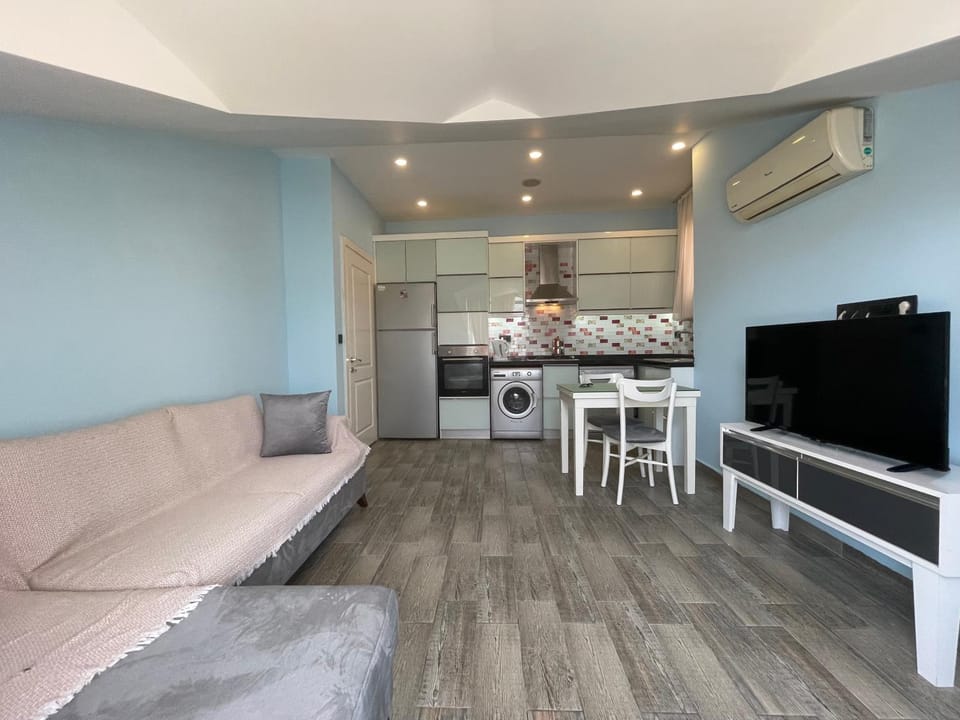 TV and multimedia, Kitchen or kitchenette