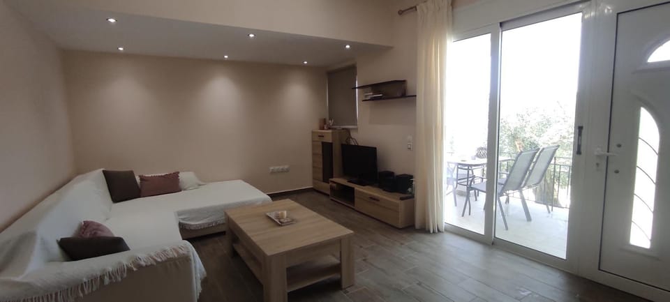 Helios & Elia family apartment Apartment in Corfu, Greece