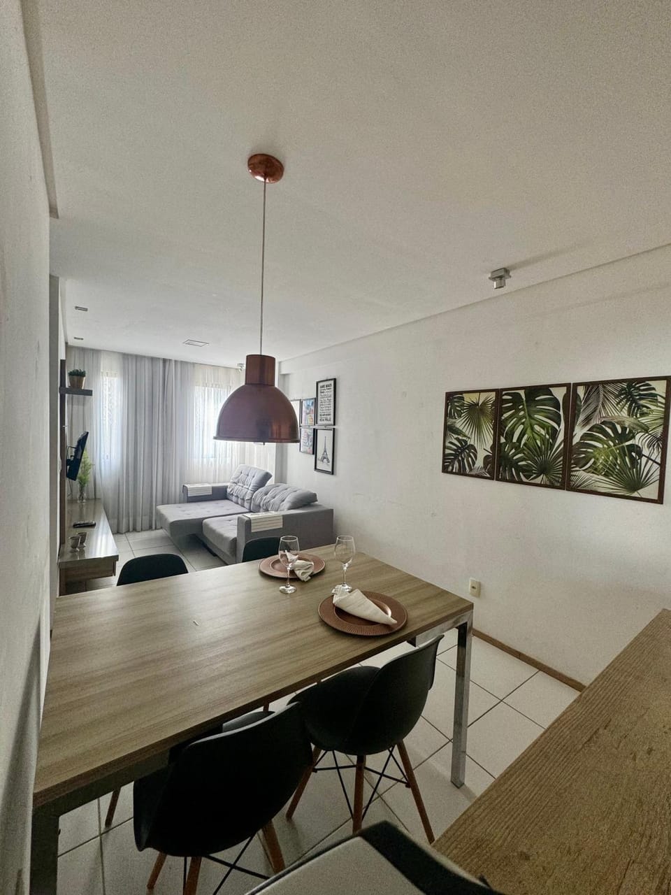 Coffee/tea facilities, Living room, Seating area, Dining area, Area and facilities