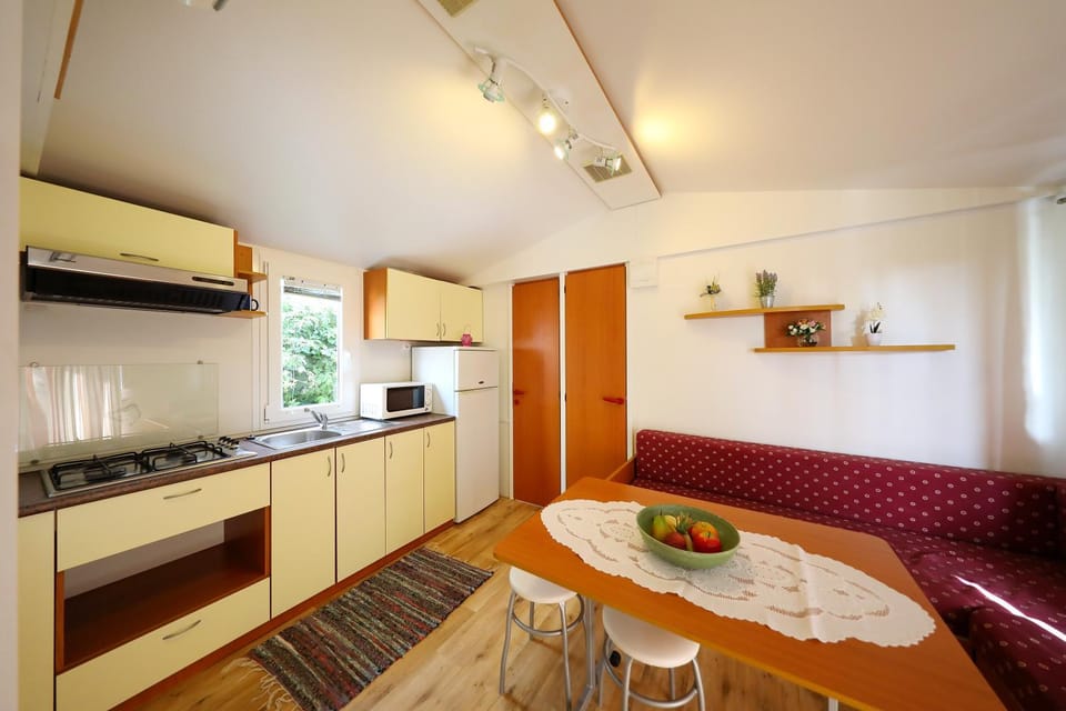 Mobile Home Grbe House in Zadar County