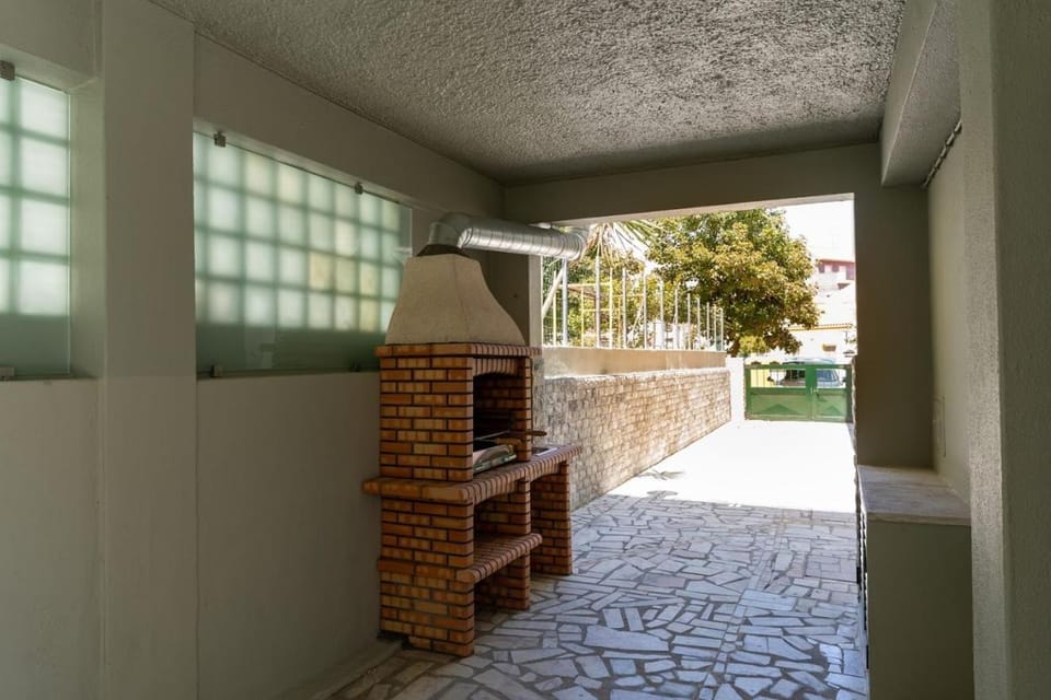 Caparica Beach House Holiday Home House in Costa da Caparica