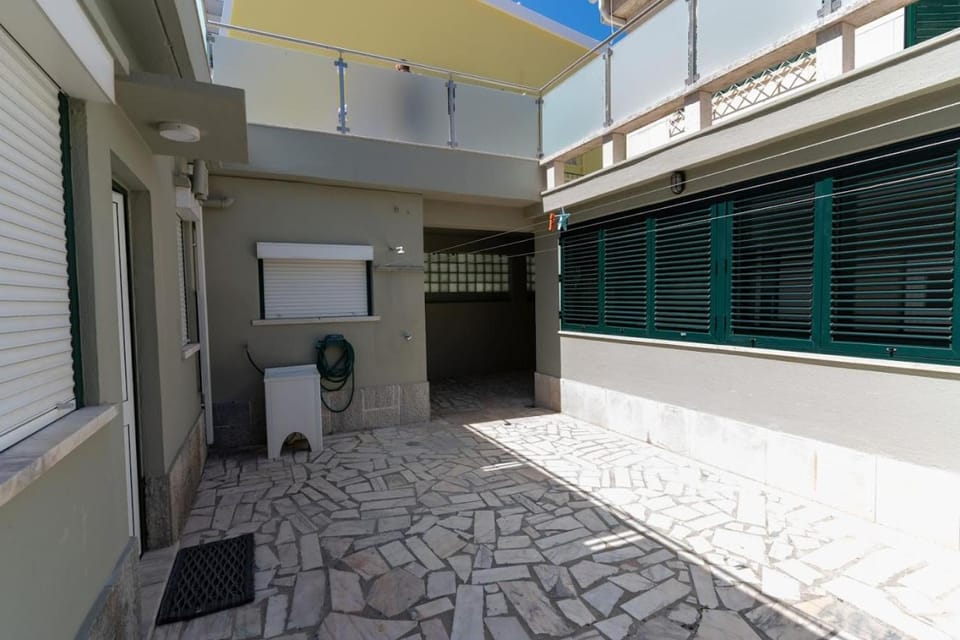 Caparica Beach House Holiday Home House in Costa da Caparica