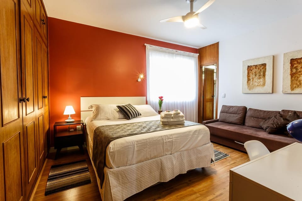 Bed, Photo of the whole room, Bedroom