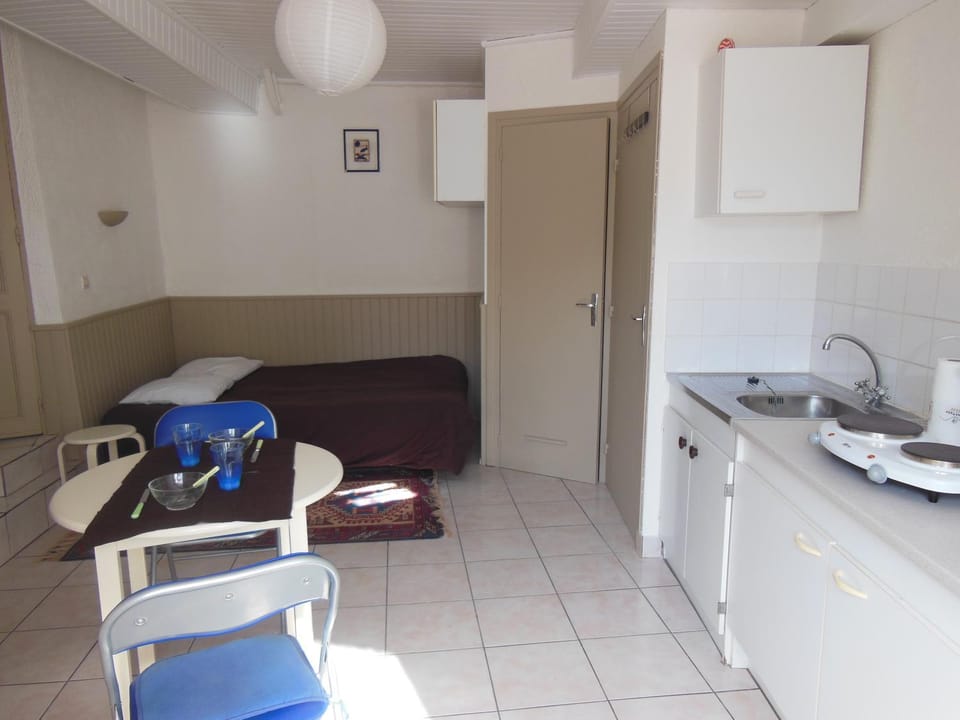 studio bord de mer, SAINT MALO Apartment in St-Malo