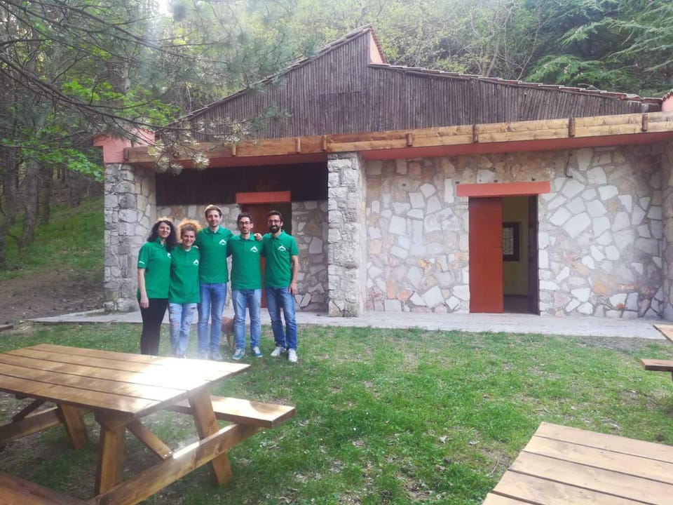 Toilet, Staff, Garden, Bathroom, Coffee/tea facilities, Seating area, Alcoholic drinks, Non alcoholic drinks