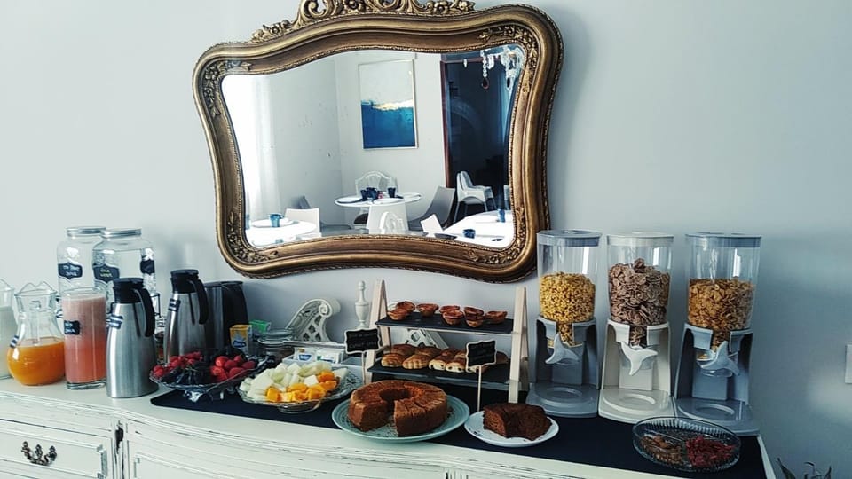 Coffee/tea facilities, Food, Breakfast, Buffet breakfast