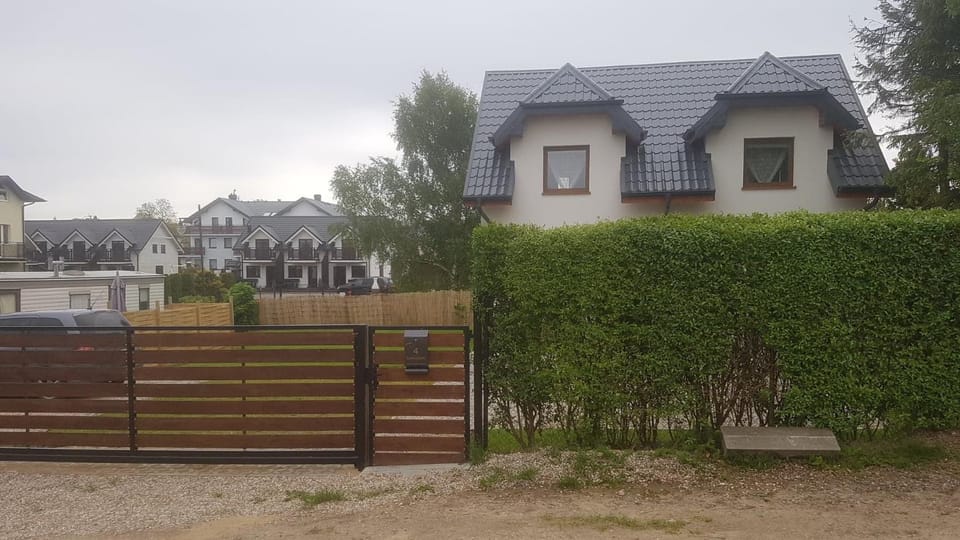 DOMKI "apartamenty 4maki" Chalet in Pomeranian Voivodeship