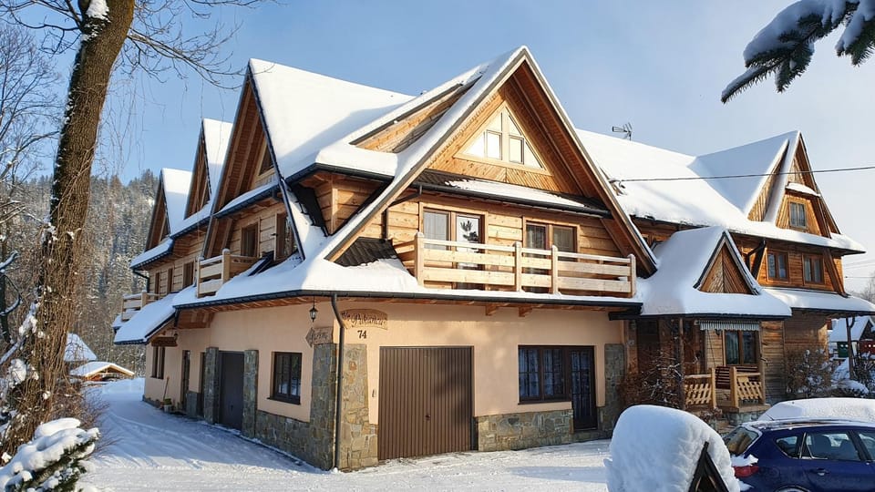 Property building, Winter