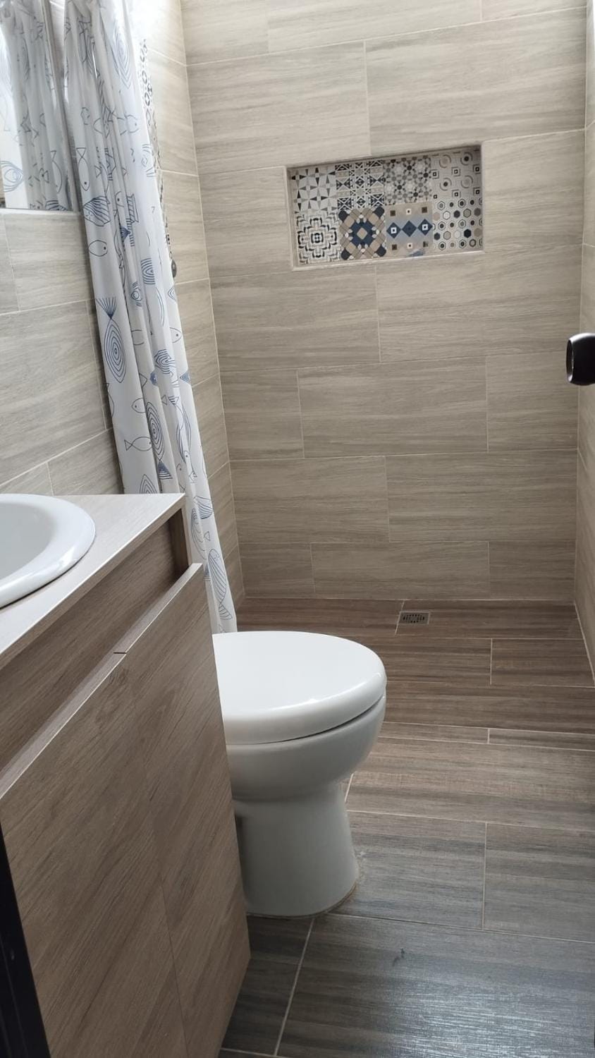 Shower, Toilet, Bathroom