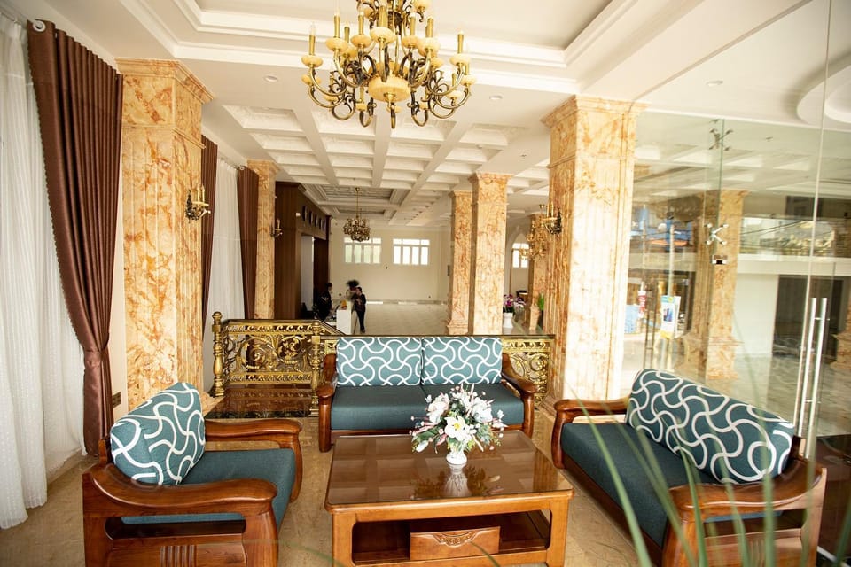 Property building, Seating area