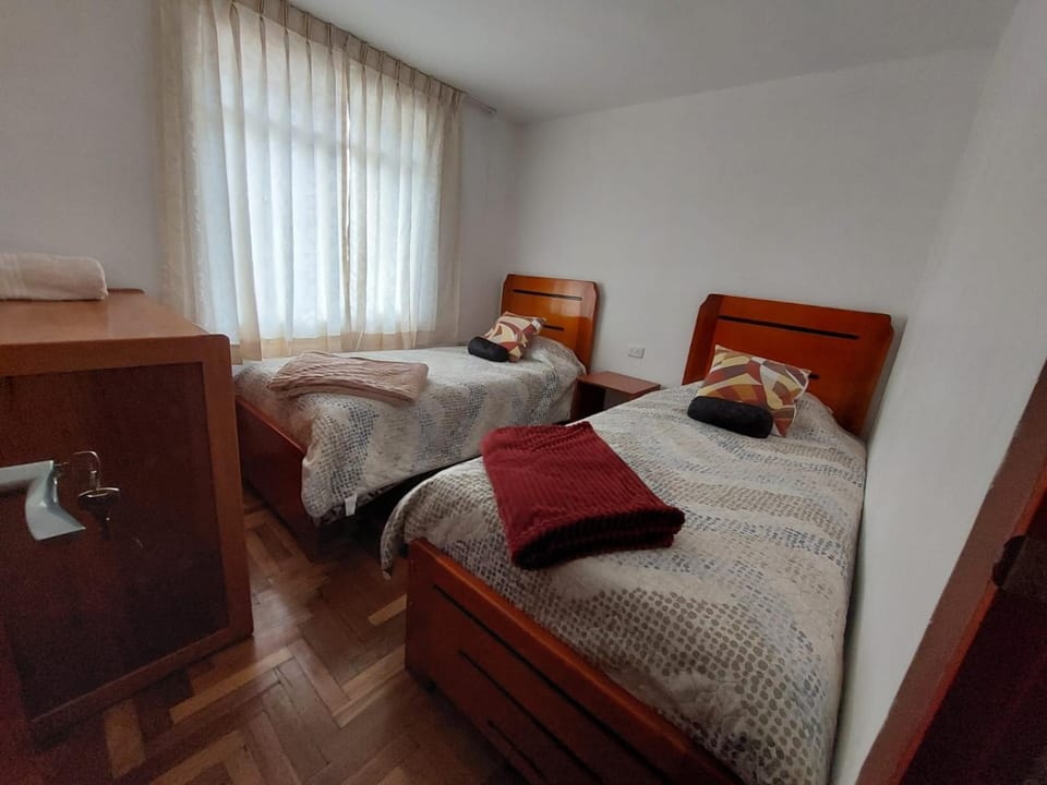 Bed, Photo of the whole room, Bedroom, Family, towels