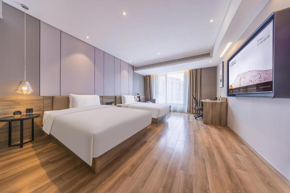 Atour Hotel Qingdao Airport Chengyang Wanxianghui Hotel in Qingdao