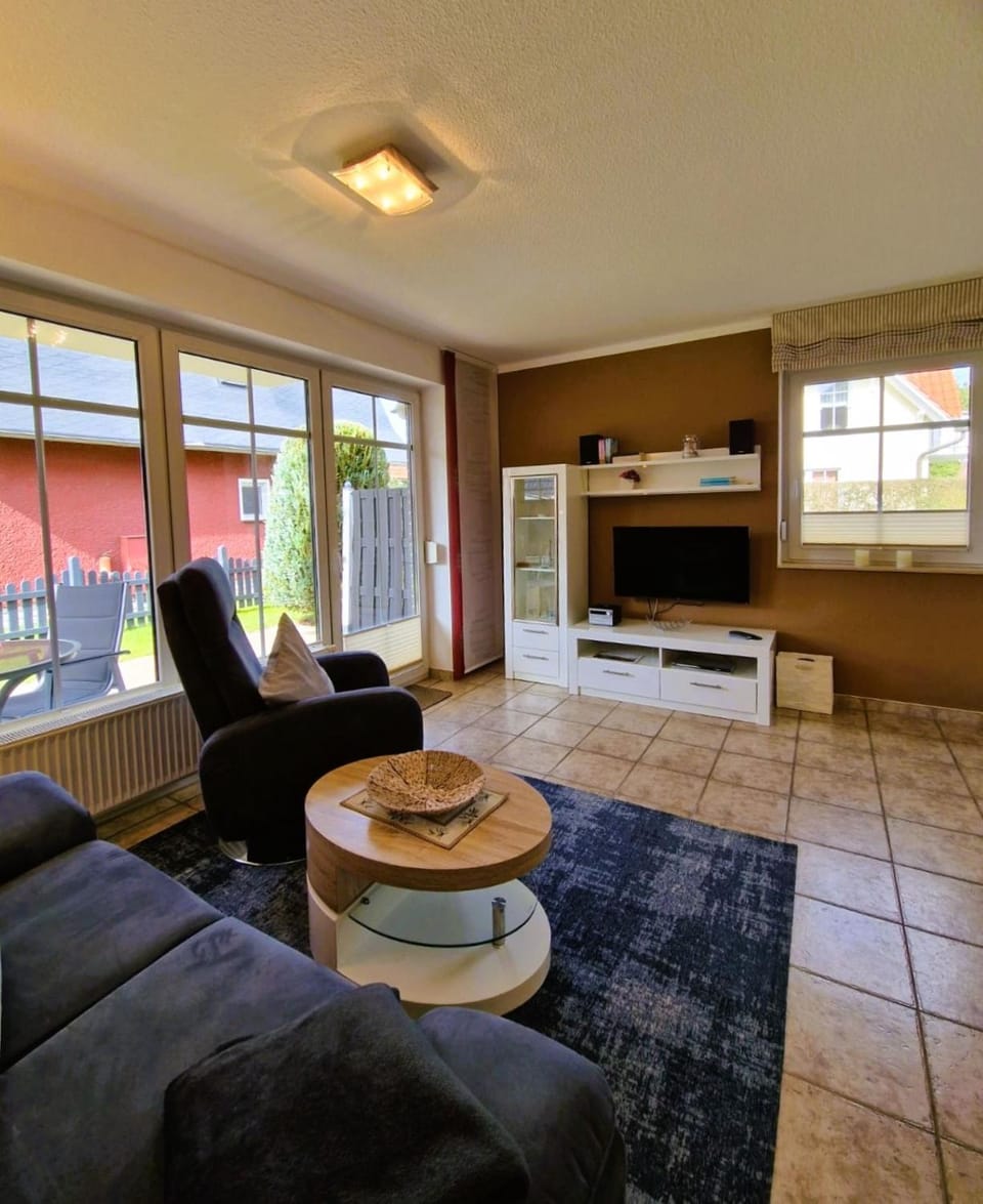 Neue Liebe - Wohnung 1 Apartment in Zingst