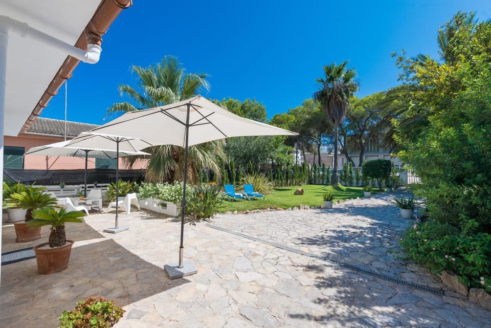 Garden, Garden view
