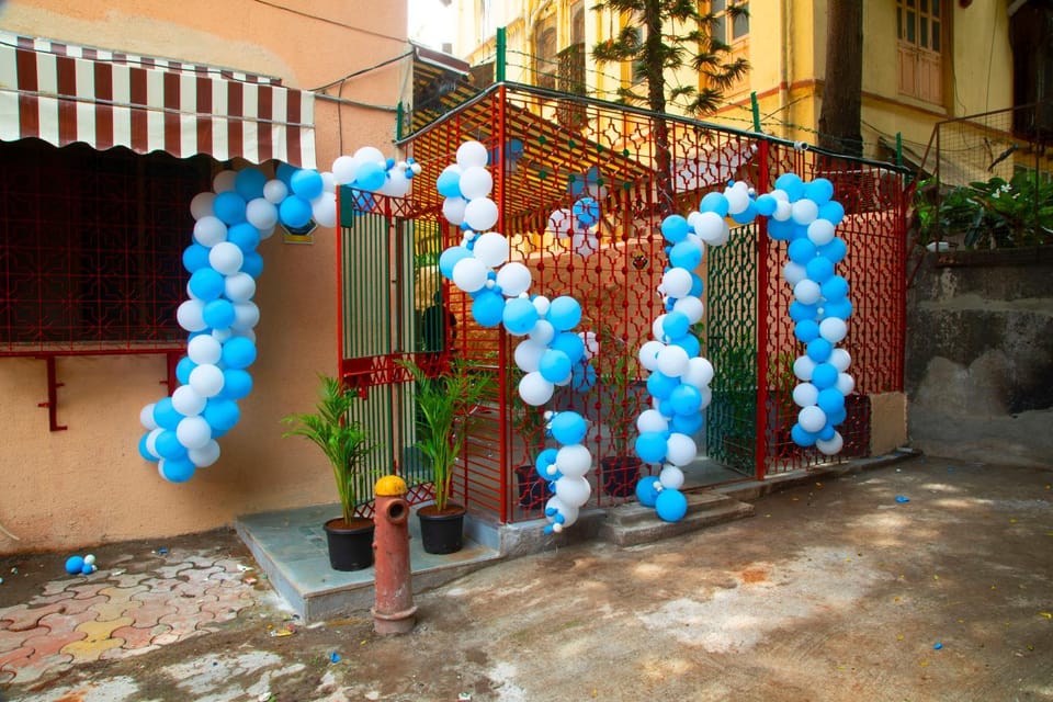 Facade/entrance