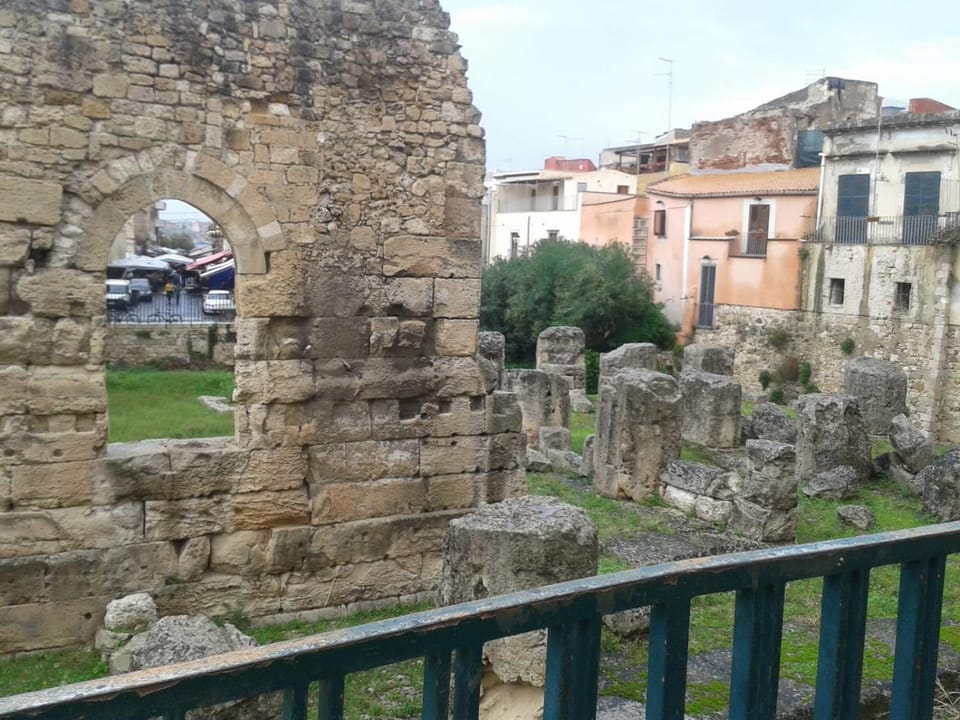 Nearby landmark, Neighbourhood, Street view