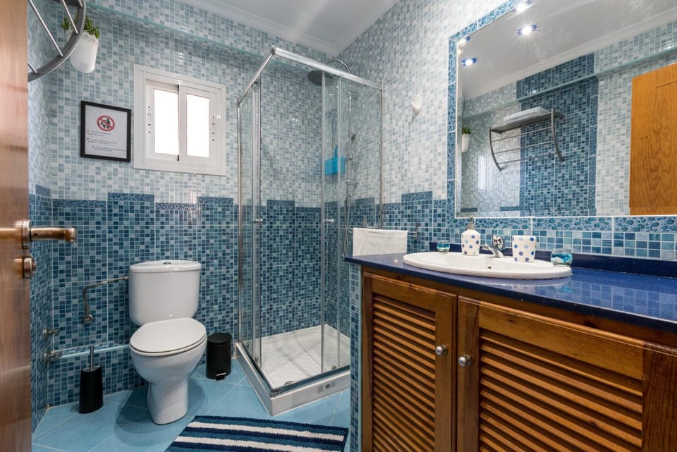 Bathroom, Living room