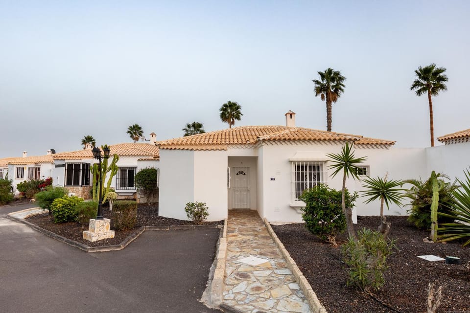 Bungalow in Golf del Sur Apartment in Abona