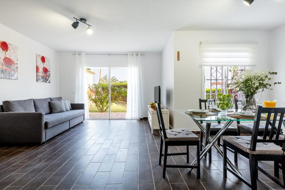 Bungalow in Golf del Sur Apartment in Abona