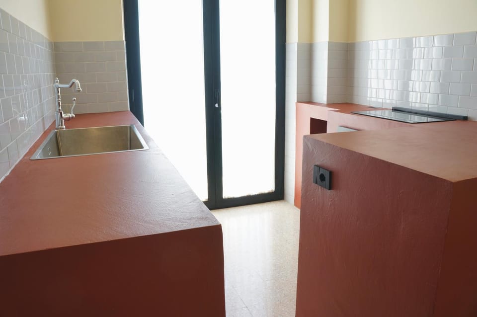 Kitchen or kitchenette