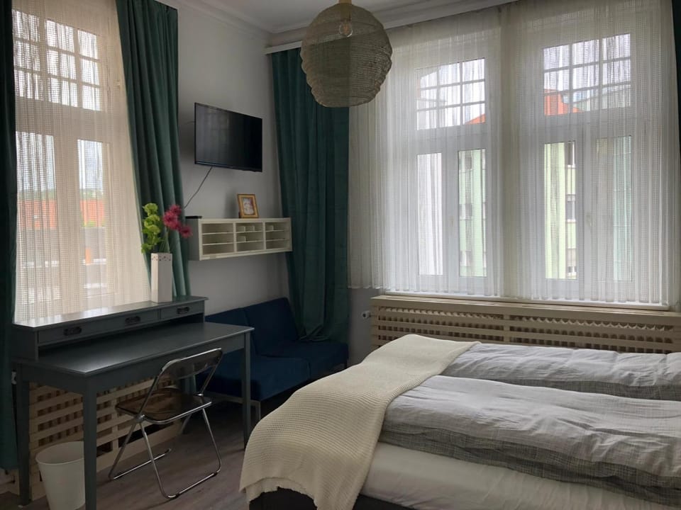 Living room, Bedroom