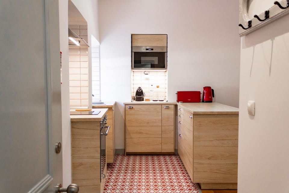 Kitchen or kitchenette, minibar, oven, pet friendly, stove, toaster