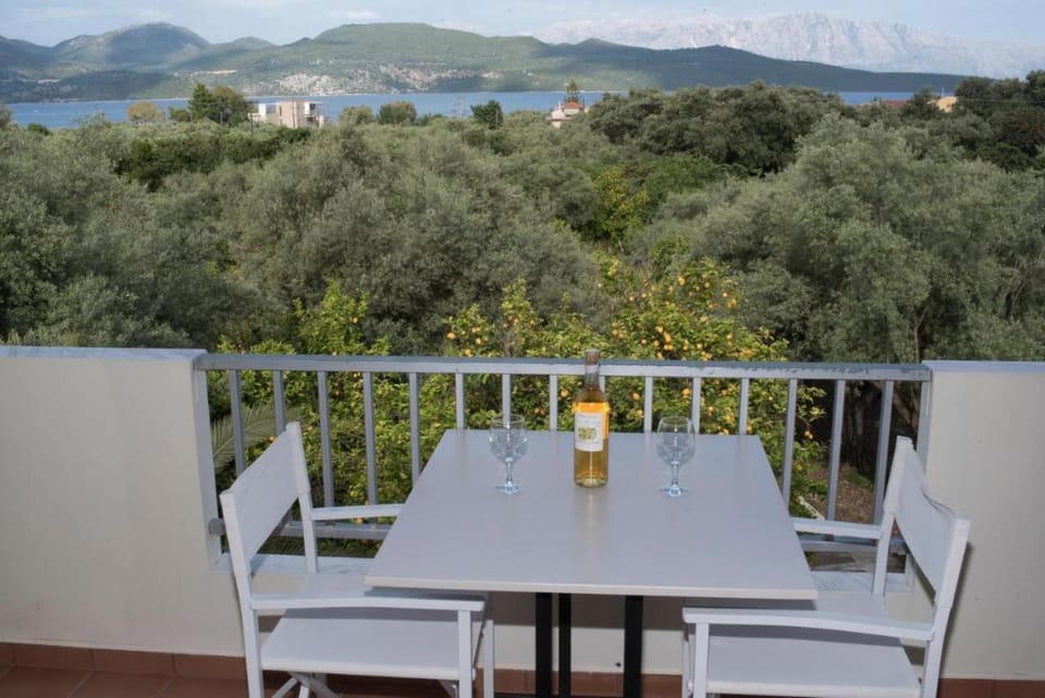 MARGARITA APARTMENTS Apartment in Lefkada, Lefkada Municipality, Greece